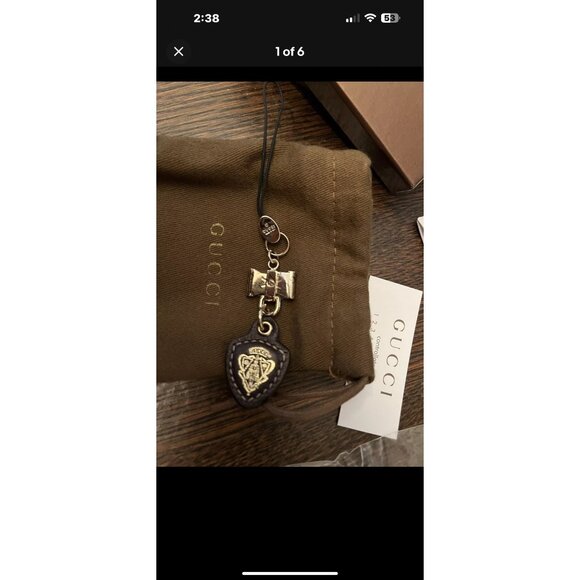 Gucci Leather & Gold Keychain Charm With Pouch - Picture 6 of 10